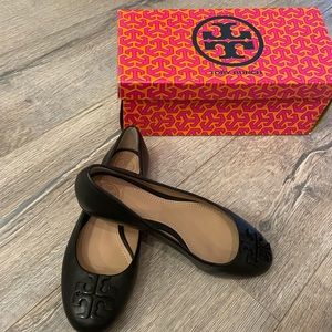 Minnie Travel leather ballet flats*Brand new*